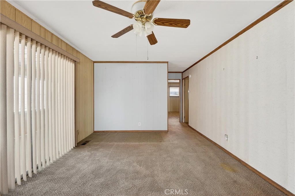 1001 Lambert Road 258 Property Photo 15