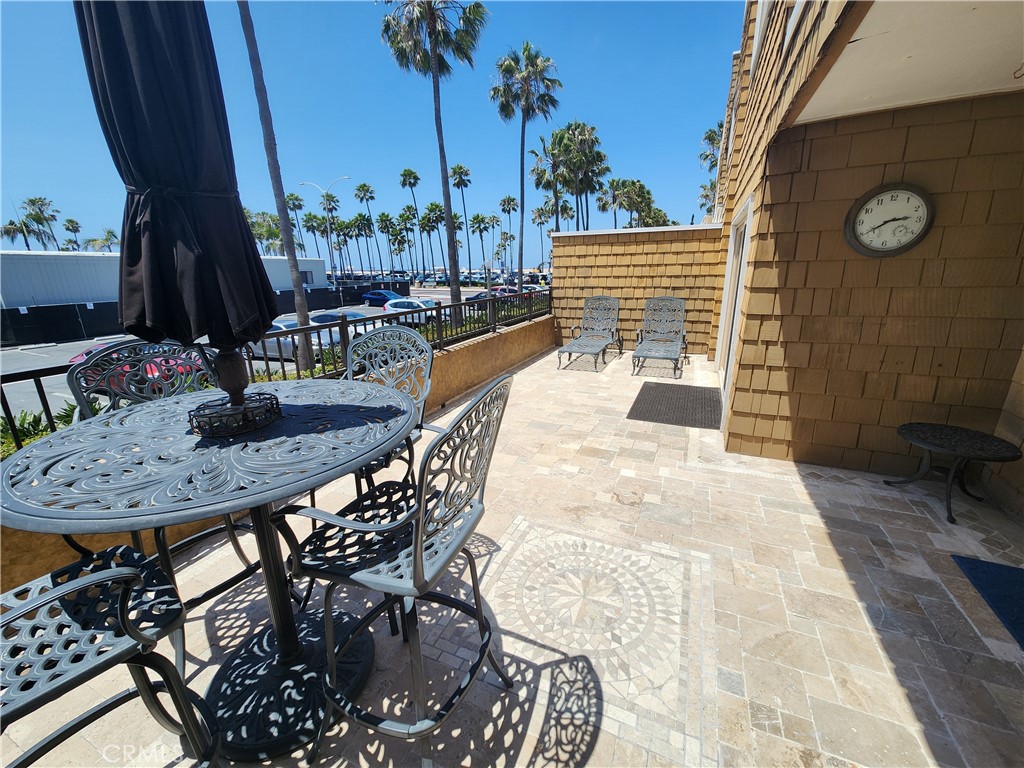 600 E Oceanfront 1d Property Photo 26