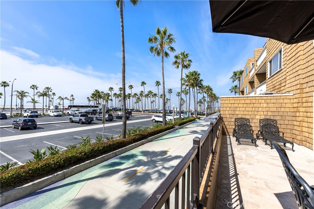 600 E Oceanfront 1d Property Photo 27