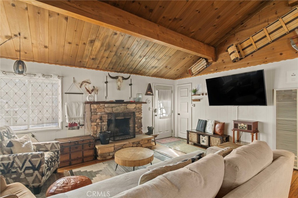 1029 W Aeroplane Property Photo 4