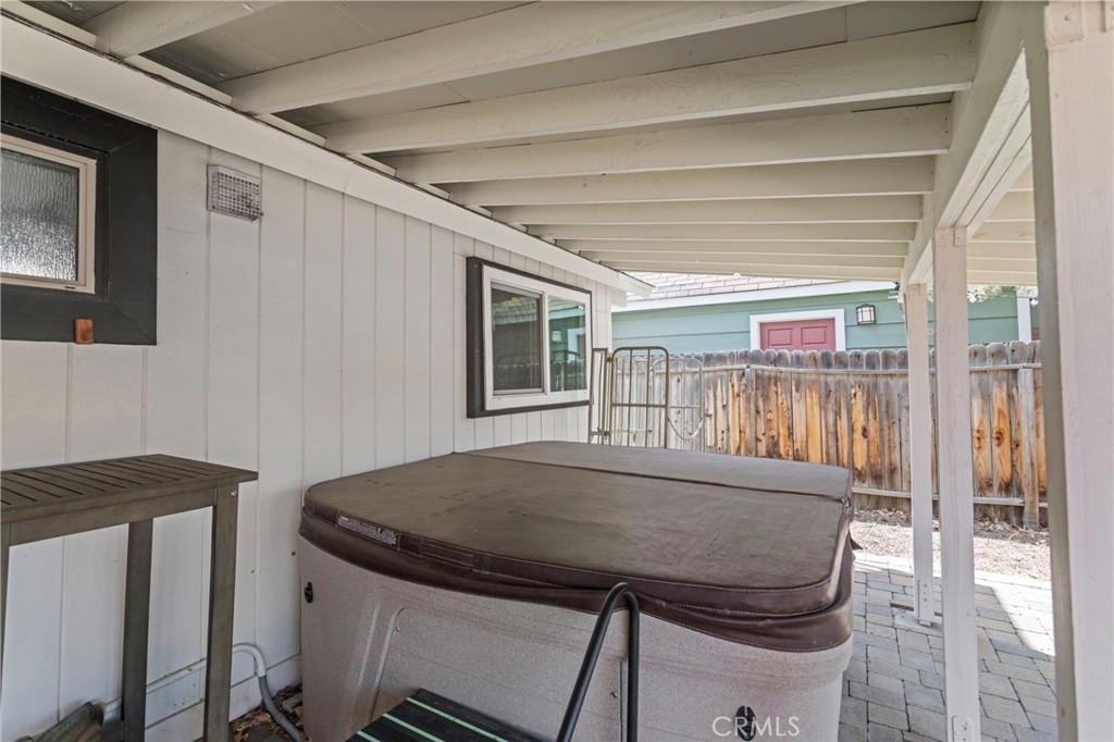 1029 W Aeroplane Property Photo 24