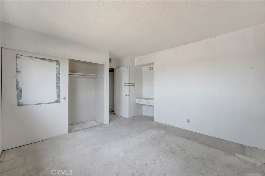 14919 S Normandie 27 Property Photo 14