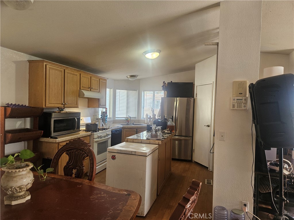 350 E San Jacinto 151 Property Photo 4