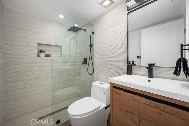 2383 E Bellamy Property Photo 21