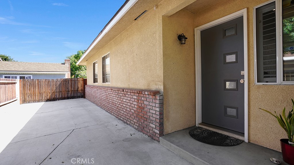12308 Loma Drive Property Photo 3