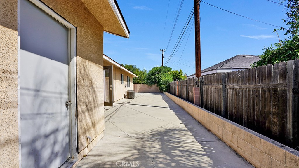 12308 Loma Drive Property Photo 21