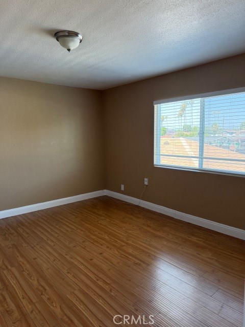 7811 S San Pedro 4 Property Photo 6