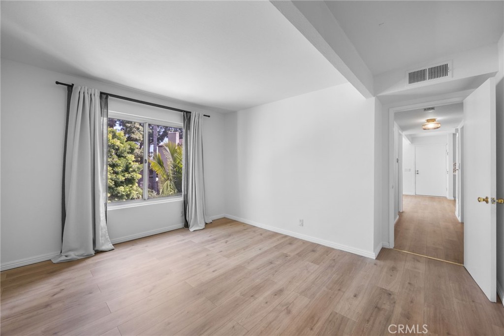 1330 Cabrillo Park F Property Photo 17