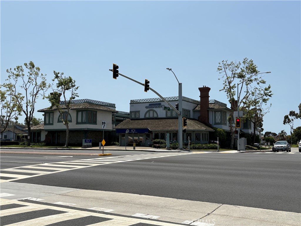 600 Pacific Coast 200 Property Photo 5