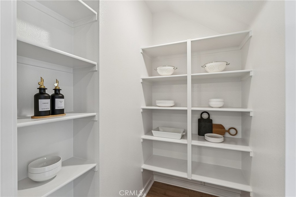 12151 Victory Property Photo 7