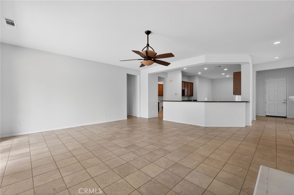 5307 Via Bajamar Property Photo 3