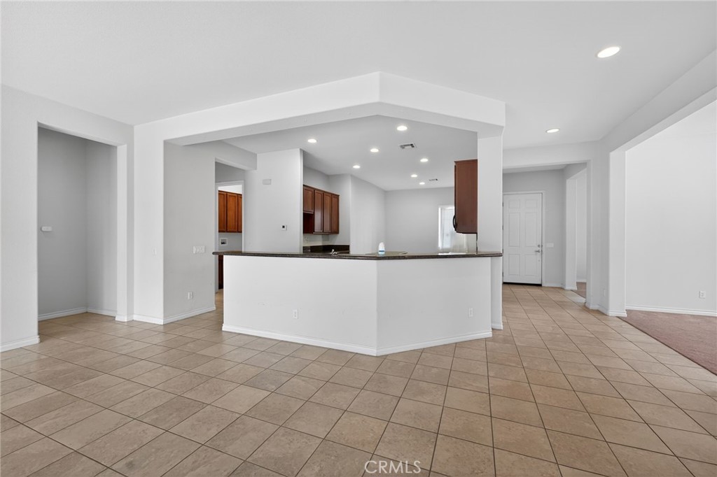 5307 Via Bajamar Property Photo 4