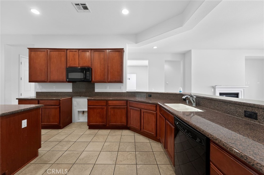 5307 Via Bajamar Property Photo 7