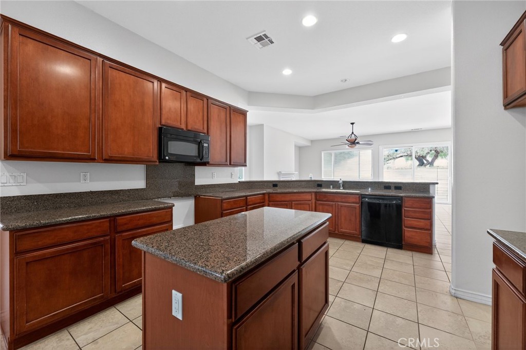 5307 Via Bajamar Property Photo 8