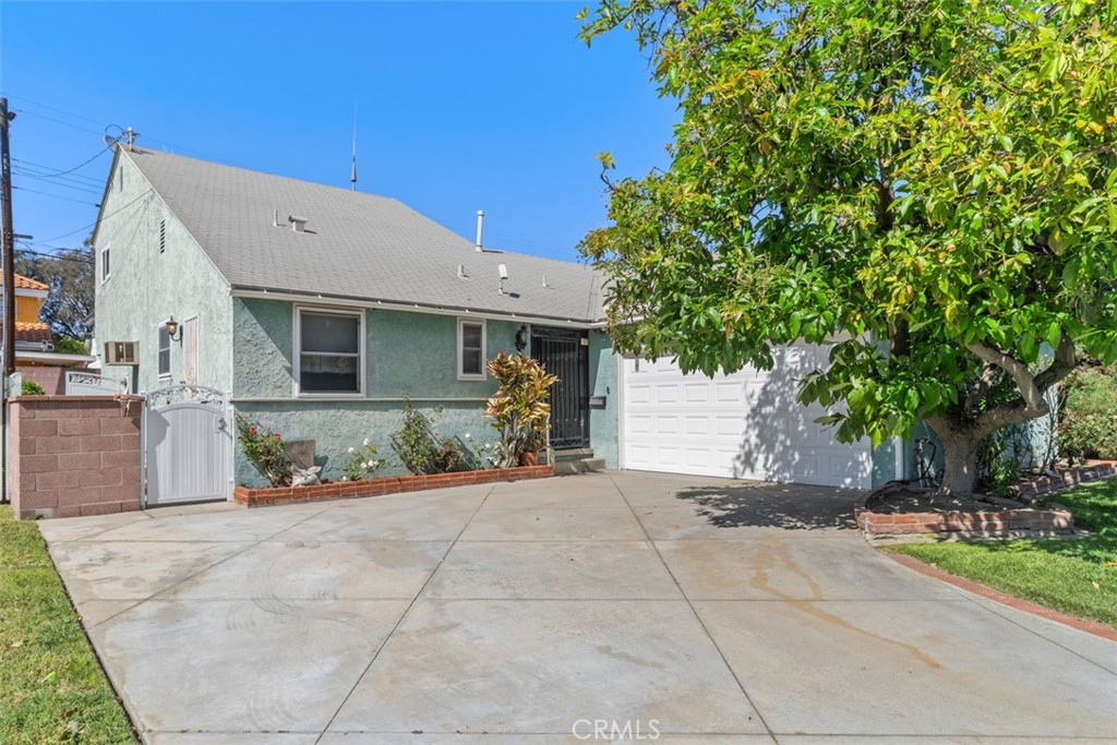 10253 Angell Property Photo 1