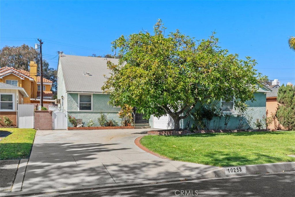 10253 Angell Property Photo 5