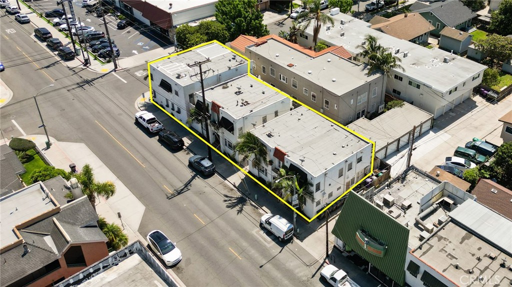 3522 E Broadway Property Photo 4