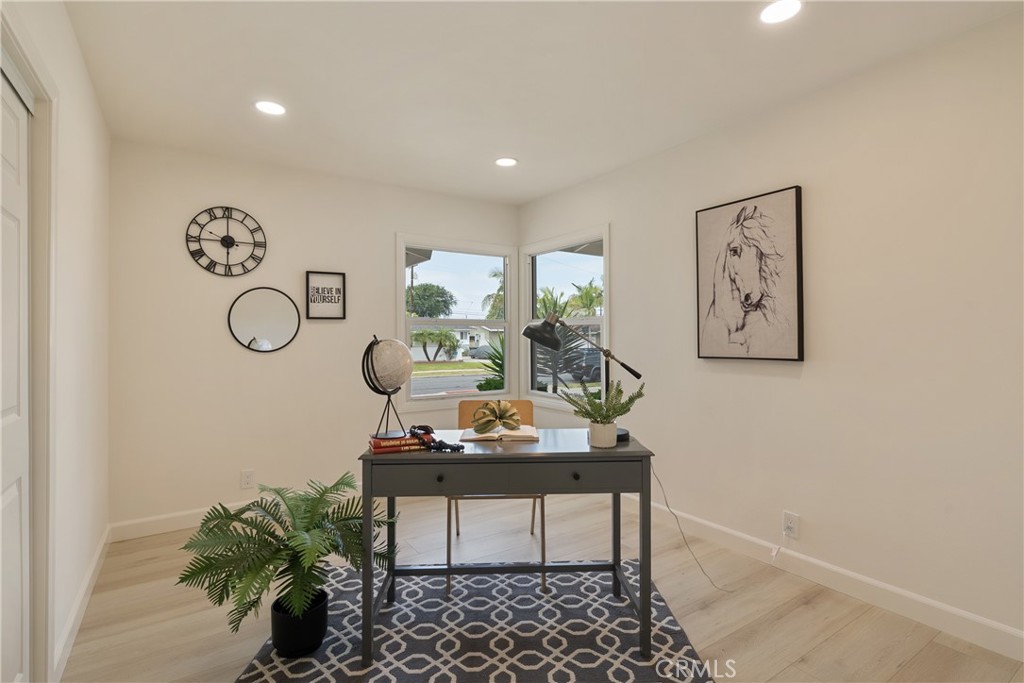 13408 Casimir Property Photo 8