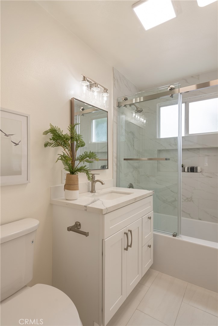 13408 Casimir Property Photo 28