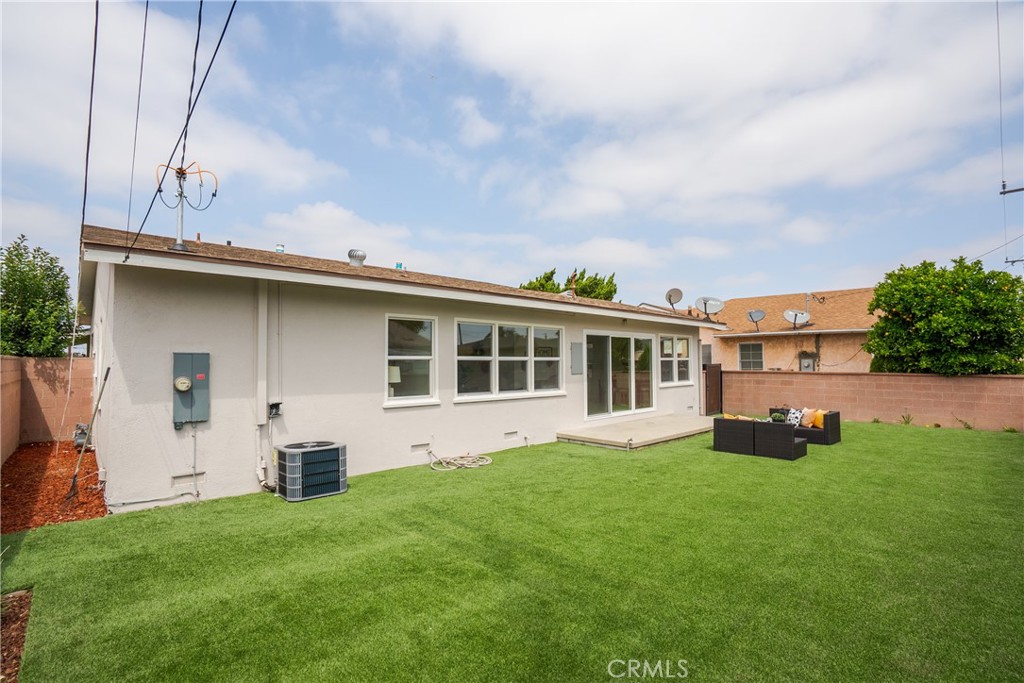 13408 Casimir Property Photo 37