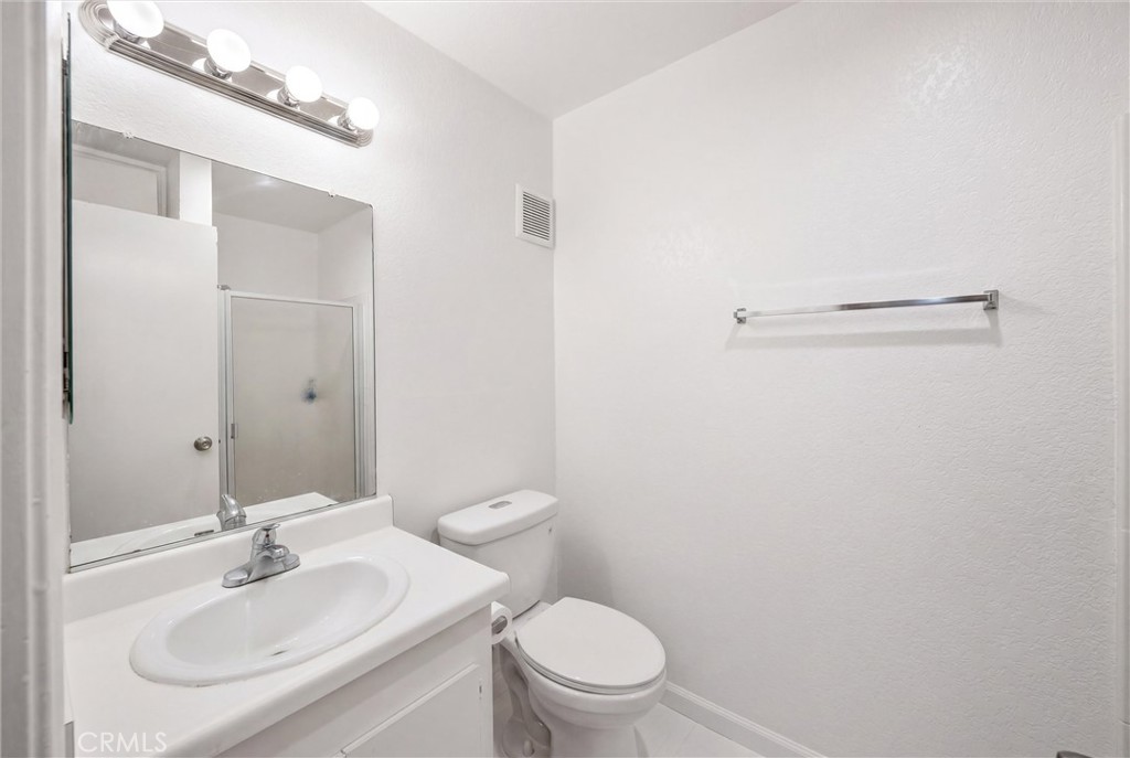 1776 Temple Property Photo 13