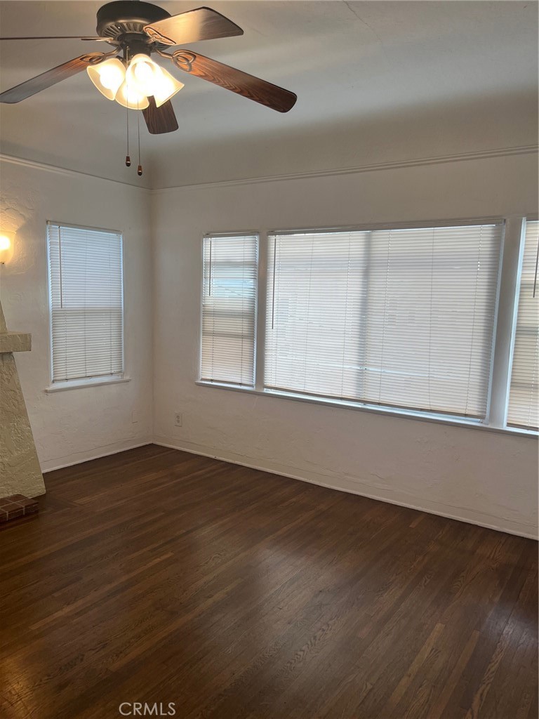 833 Cedar Property Photo 16