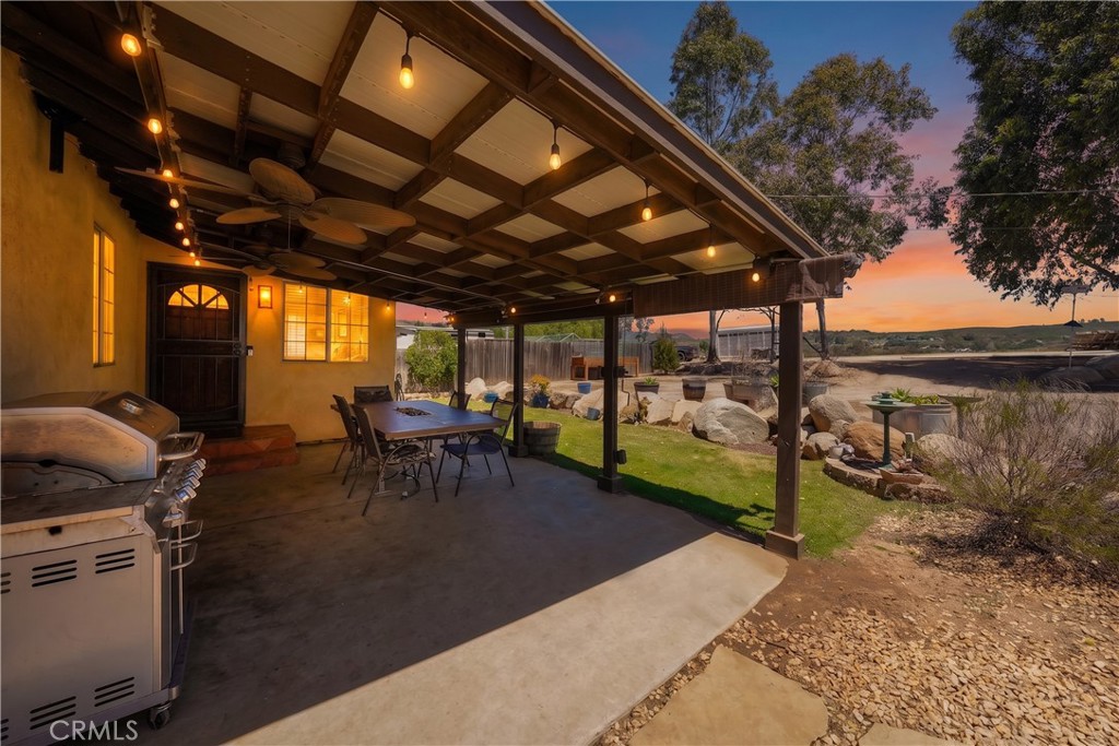 2165 Lilac Property Photo 7