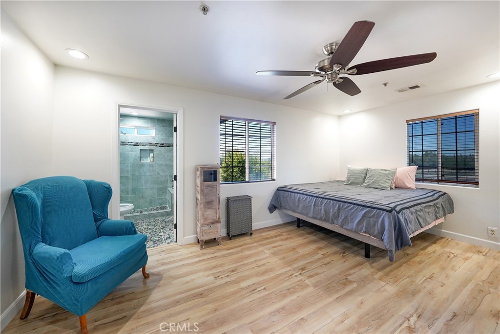 2165 Lilac Property Photo 16
