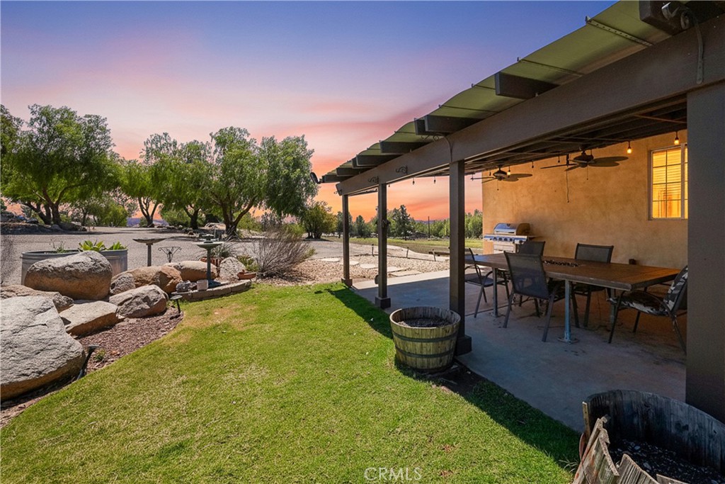 2165 Lilac Property Photo 23