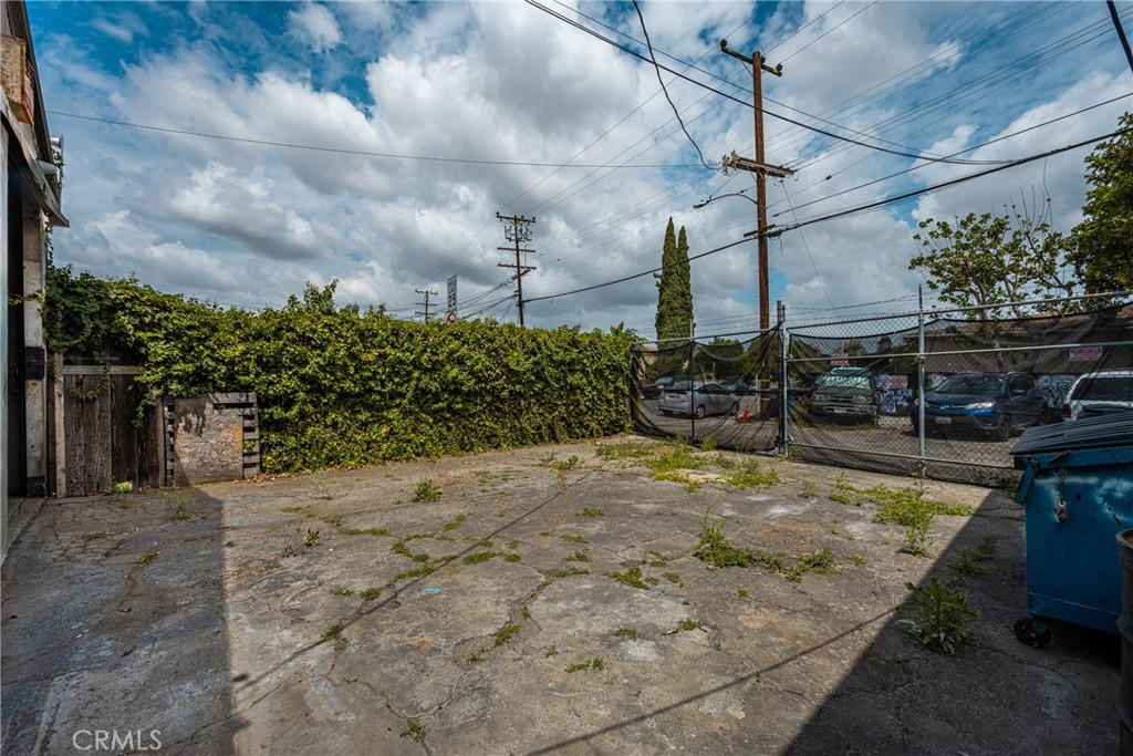 4901 Telegraph Road Property Photo 18