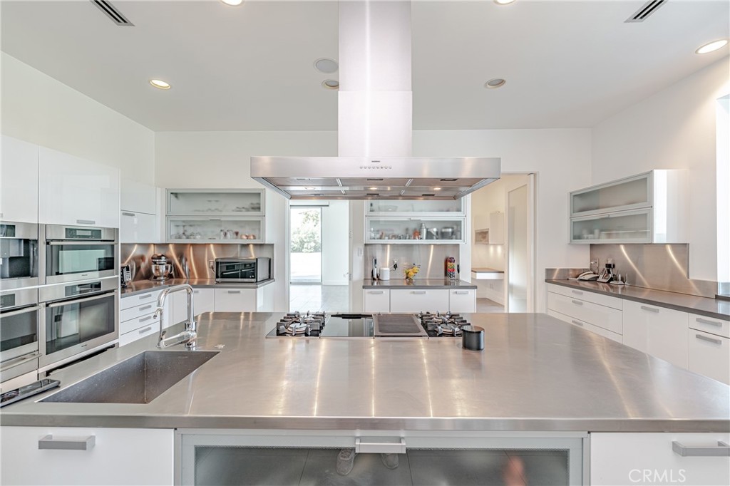 23980 Falcons View Property Photo 21