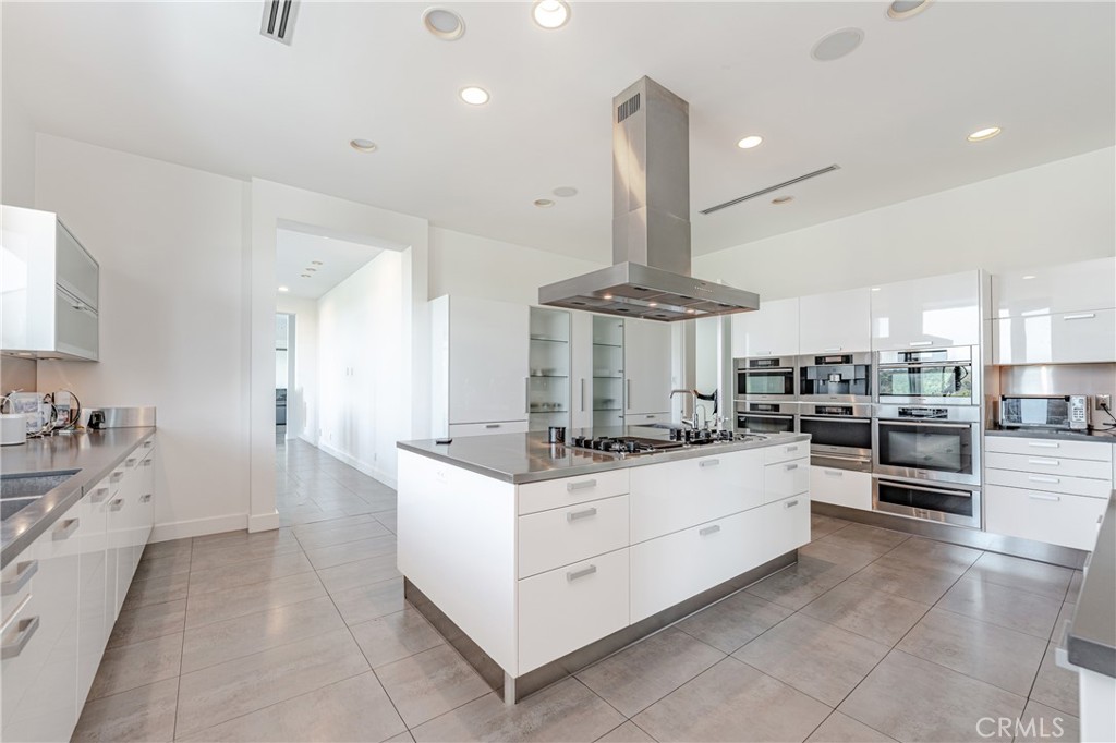 23980 Falcons View Property Photo 24