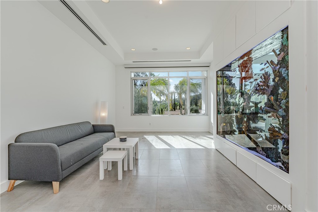 23980 Falcons View Property Photo 35