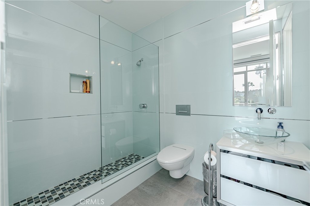 23980 Falcons View Property Photo 50