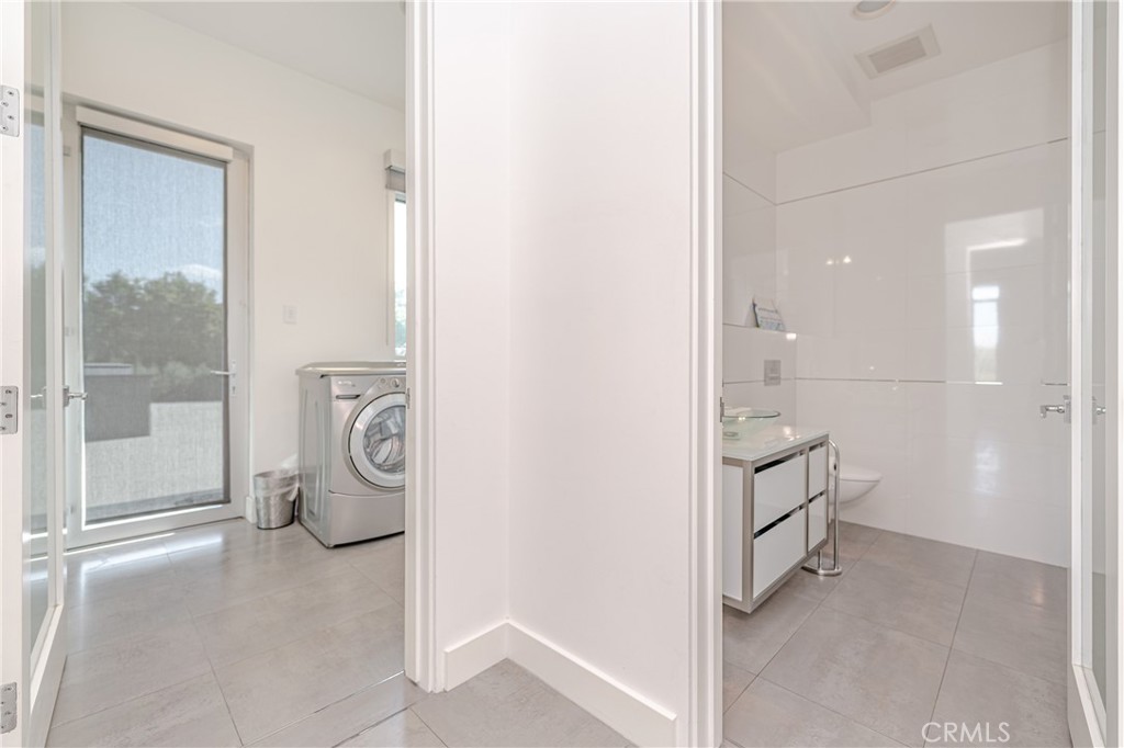 23980 Falcons View Property Photo 55