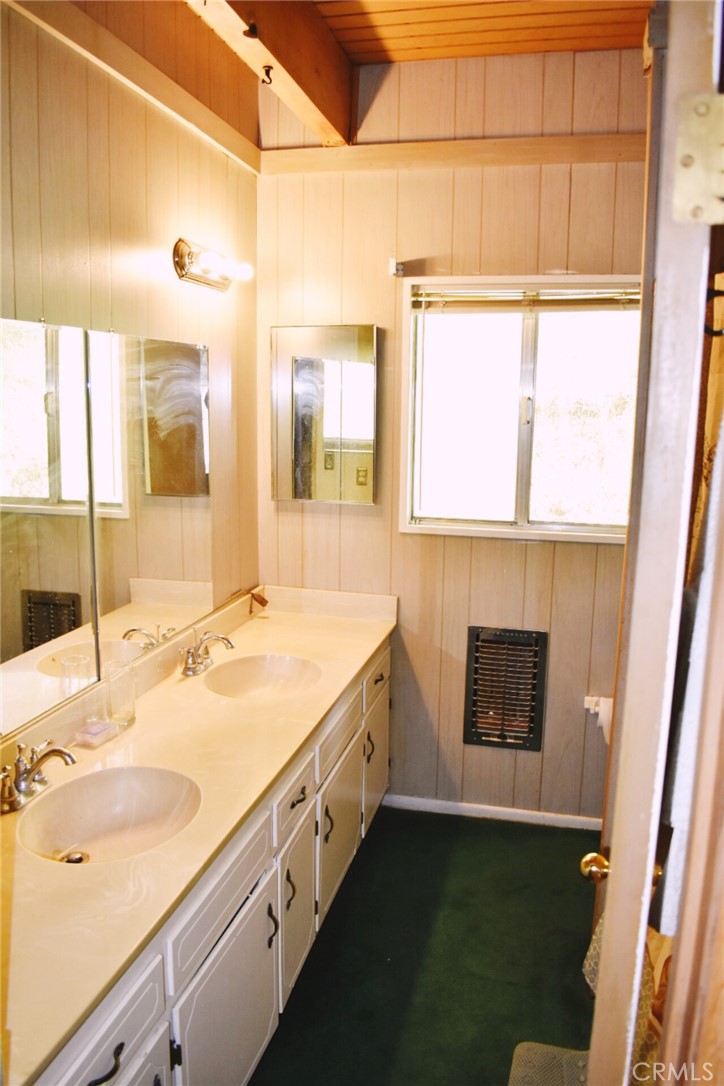 25145 Valle Property Photo 9