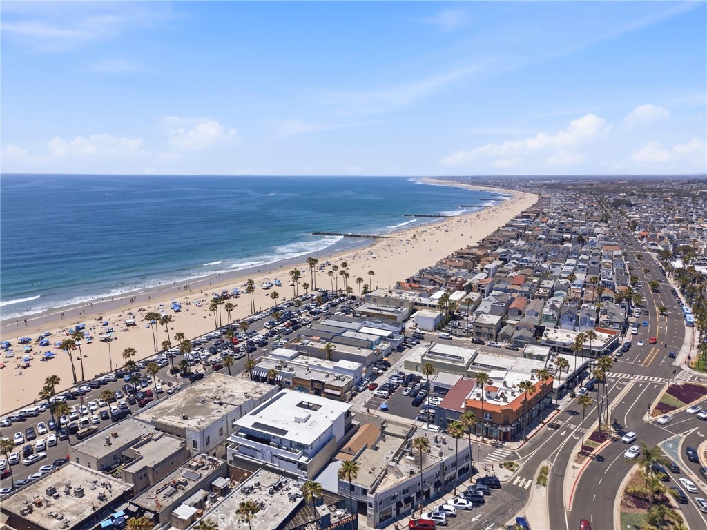 2202 W Oceanfront Property Photo 15