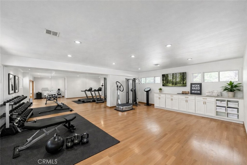 20827 E Mesarica Road Property Photo 8