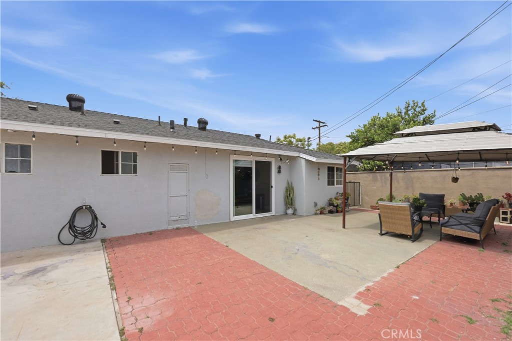 456 N Linden Property Photo 21