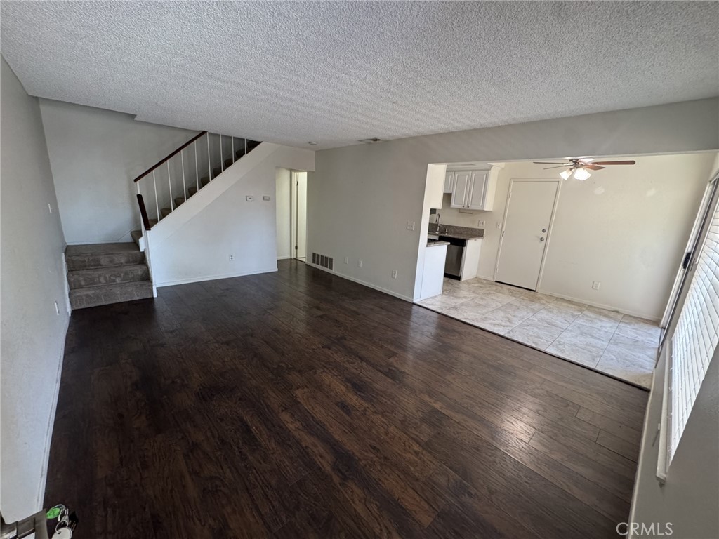 16748 Cedarwood Cir S Property Photo 3