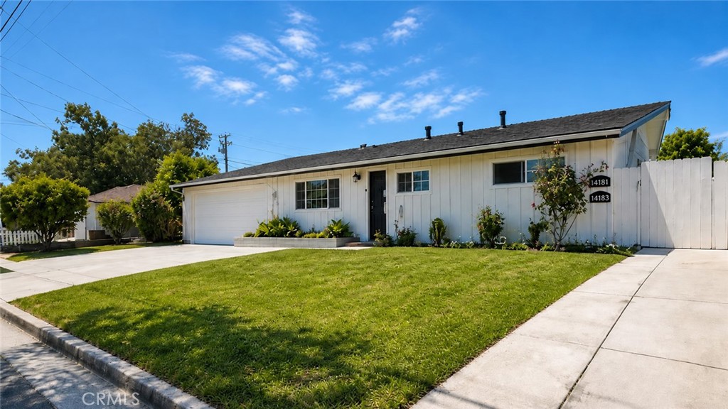 14181 Roxanne Property Photo