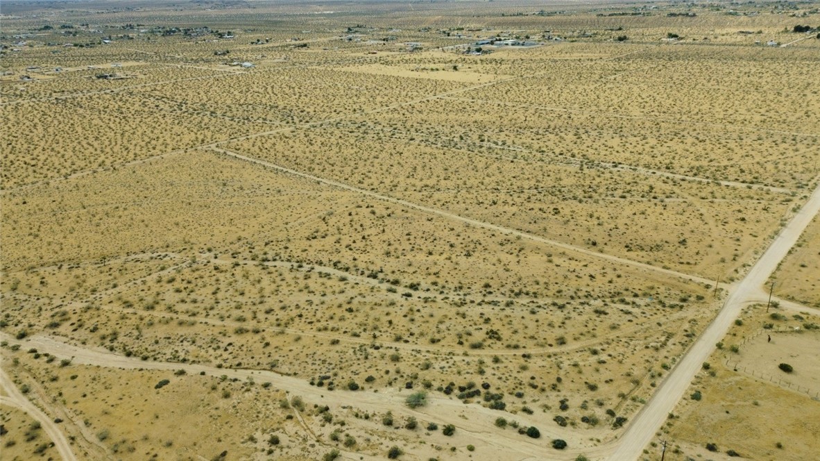 0 Acoma Property Photo 4
