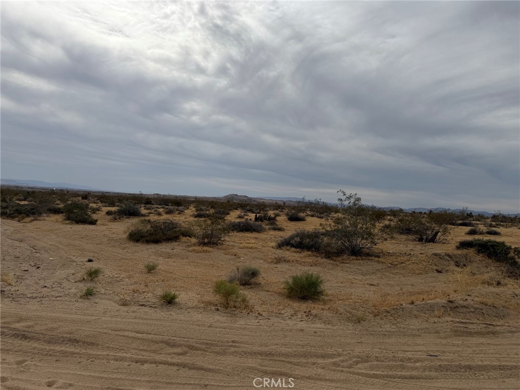 0 Acoma Property Photo 8