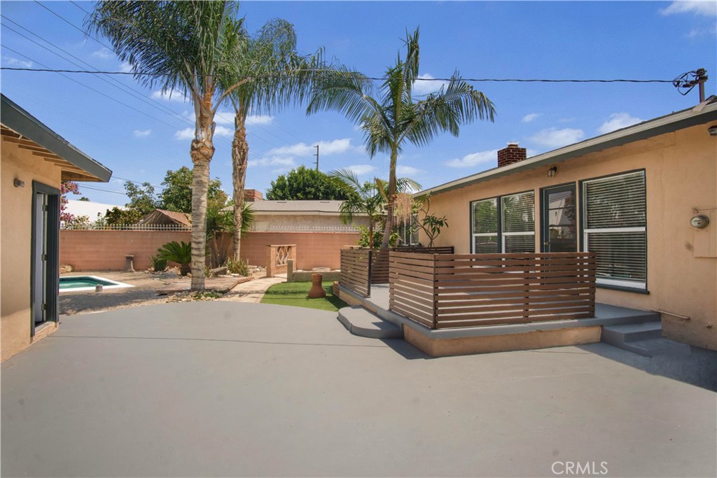 11603 Angell Property Photo 23