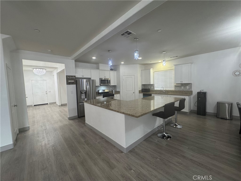 11742 Connell Property Photo 4