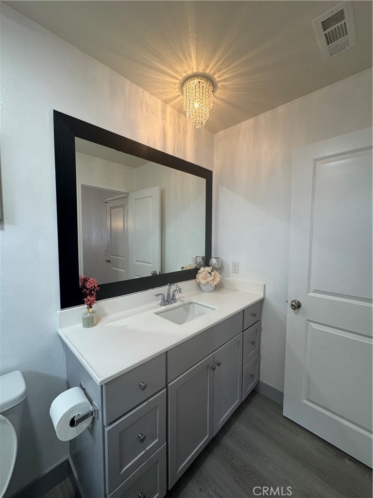 11742 Connell Property Photo 19