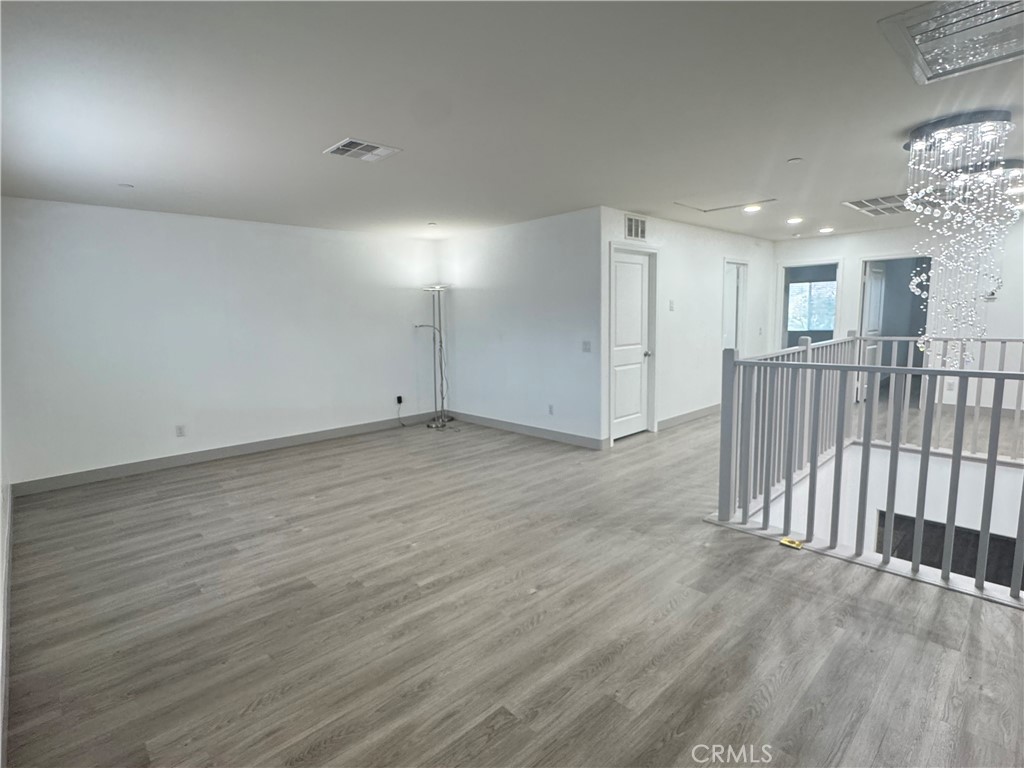 11742 Connell Property Photo 23