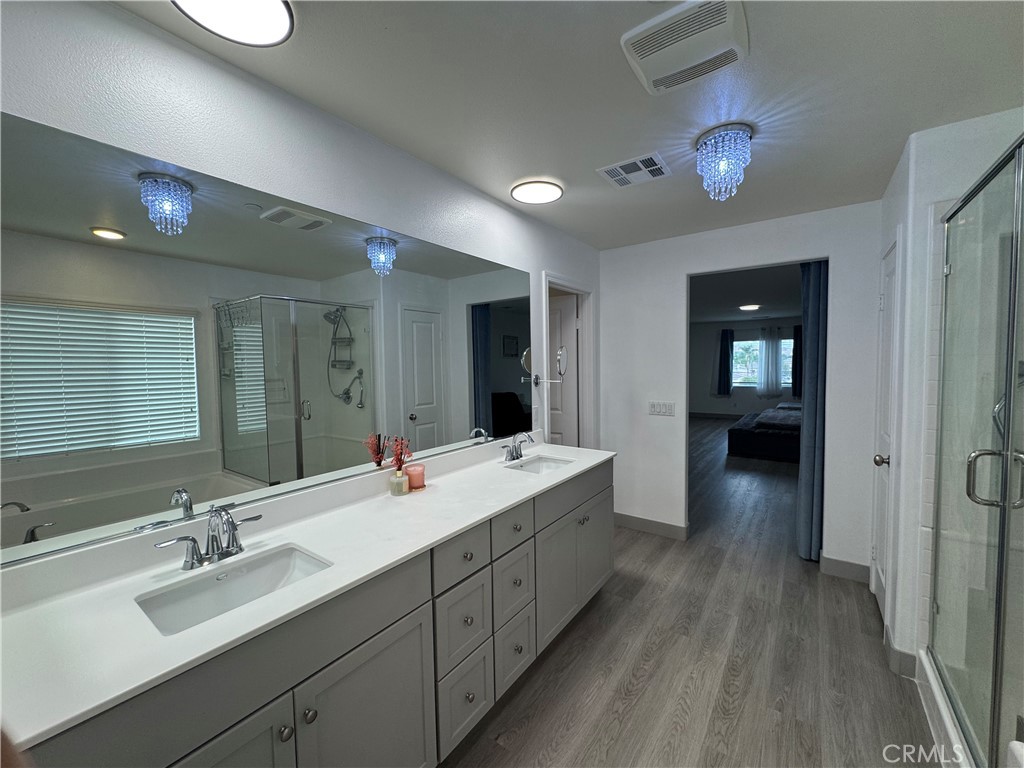 11742 Connell Property Photo 35