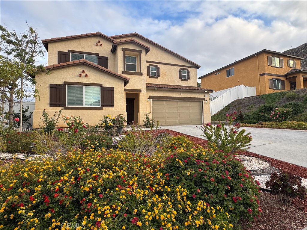 11742 Connell Property Photo 47
