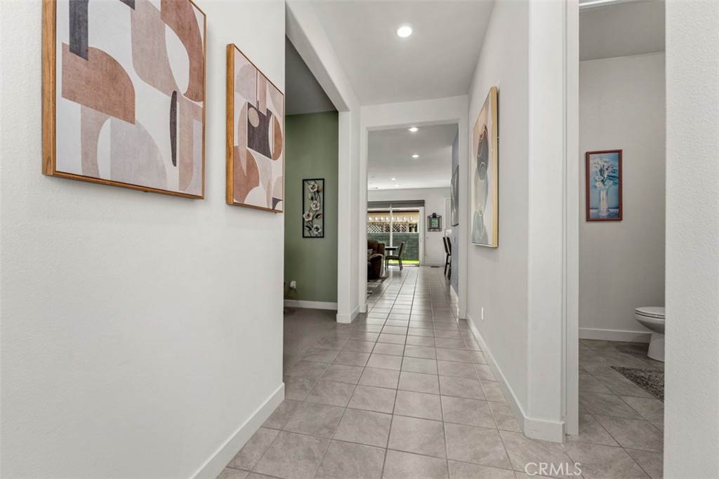 405 Sunrise Property Photo 4
